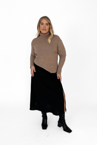 Curve A Line crepe midi skirt with split in black