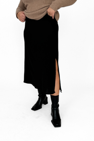 Curve A Line crepe midi skirt with split in black