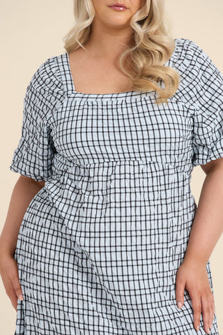 Curve Seersucker Checked Tie Back Midaxi Dress