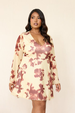 Curve Floral Print Flare Sleeve Butter Milk Mini Skater Dress