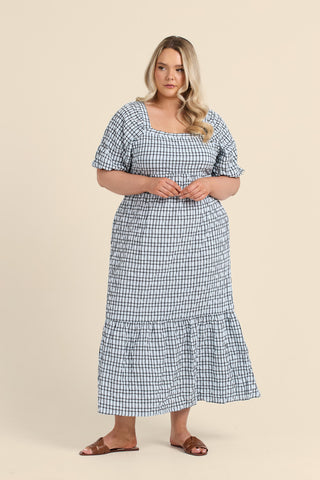 Curve Seersucker Checked Tie Back Midaxi Dress