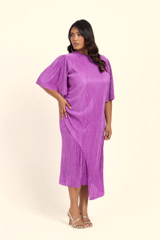 Curve Plisse Ruched Side Flutter Sleeve Midi Dress