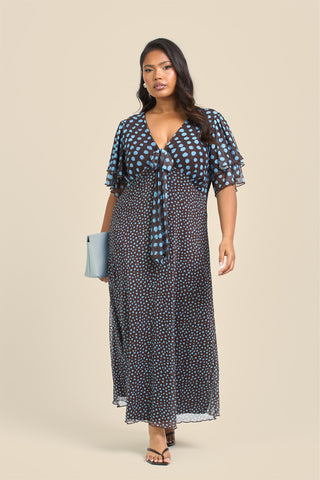 Curve Flutter Sleeve Mixed Polka Dot Midi Dress