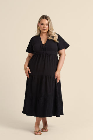 Curve Seersucker Tie Back Tired Midaxi Dress