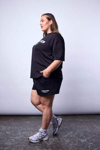 FASHION SZN SPORTS CLUB Cotton Tee in Black