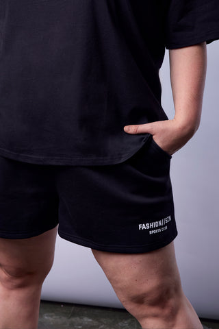 FASHION SZN SPORTS CLUB Sweat Shorts in Black