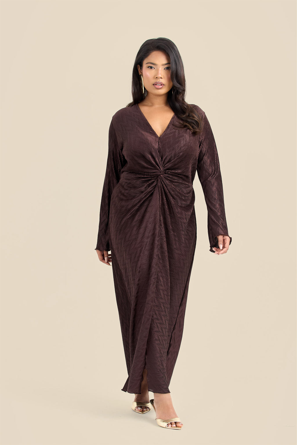 Plus Size Brown Plisse Twist Front Flare Sleeve Midaxi Dress – Fashion//SZN