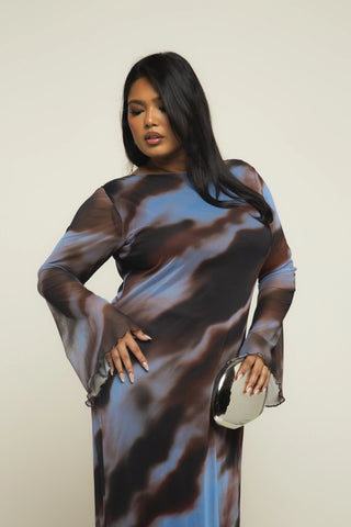 Curve Blue Abstract Print Flare Sleeve Mesh Maxi Dress