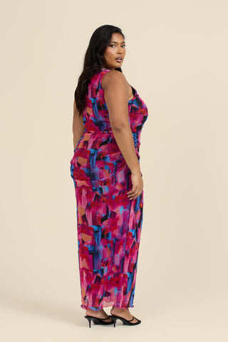 Curve Mesh Sleeveless Maxi Dress In Pink Abstract Print