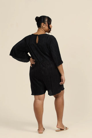 Curve Angel sleeve O ring detail plisse playsuit in black