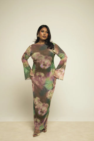 Curve Water Colour Floral Flare Sleeve Mesh Midaxi Dress by