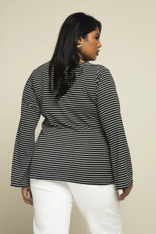 Curve Monochrome Knitted Stripe Twist Front Flare Sleeve Top