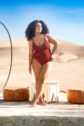 Curve Trim Detail Sculpting Crinkle Swimsuit