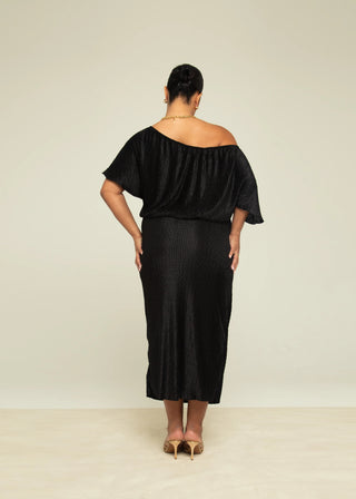 Curve Chevron Pleat Drop Shoulder Midaxi Dress