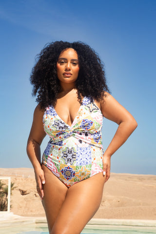 Curve Twist Front Tile Print Sculpting Swimsuit