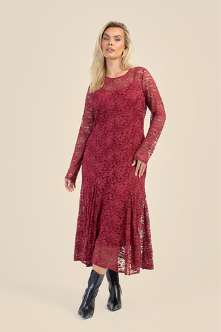 Curve Long Sleeve Lace Godet Hem Midaxi Dress