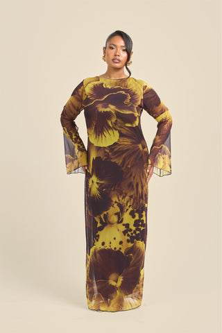 Curve Flare Sleeve Bold Floral Mesh Maxi Dress