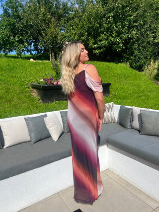 Curve Ombre Print Cold Shoulder Maxi Dress