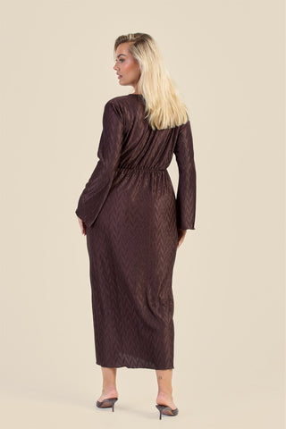 Curve Plisse Twist Front Flare Sleeve Midaxi Dress