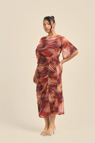 Curve angel sleeve abstract mesh midi dress