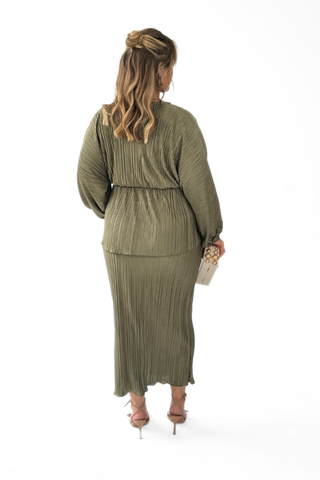 Curve Plisse batwing peplum top in soft khaki