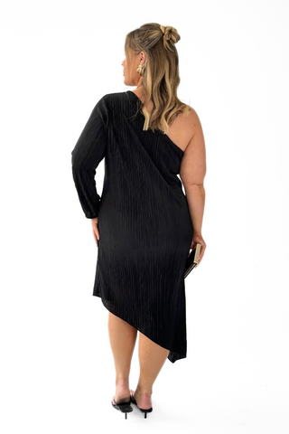 Curve one shoulder Plisse midi dress in black