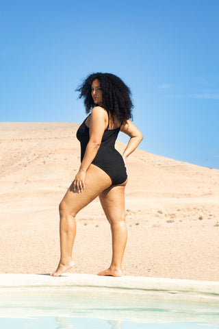 Curve Trim Detail Sculpting Crinkle Swimsuit