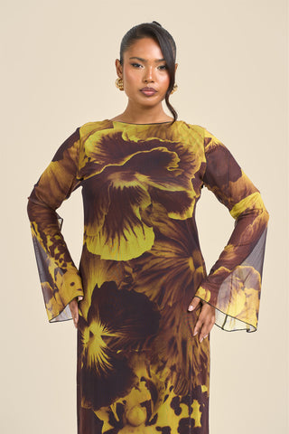 Curve Flare Sleeve Bold Floral Mesh Maxi Dress