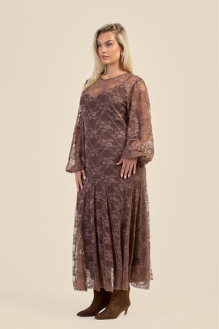 Curve Lace Balloon Sleeve Maxi Dress