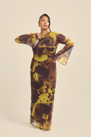 Curve Flare Sleeve Bold Floral Mesh Maxi Dress