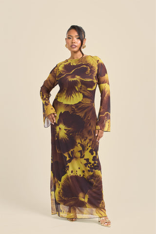 Curve Flare Sleeve Bold Floral Mesh Maxi Dress