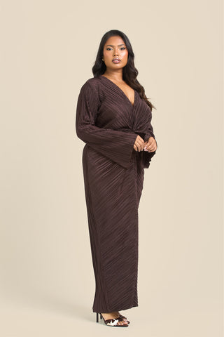 Curve Plisse Twist Front Flare Sleeve Midaxi Dress