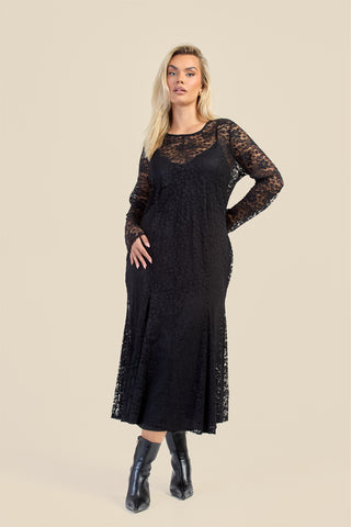 Curve Long Sleeve Lace Godet Hem Midaxi Dress