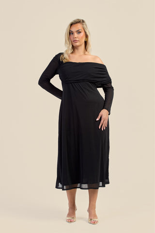Curve Gathered Neck Long Sleeve Midi Dress