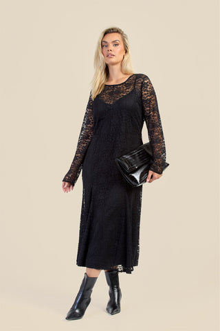 Curve Long Sleeve Lace Godet Hem Midaxi Dress