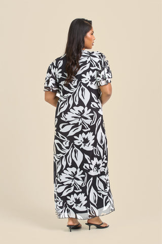 Curve Floral Mono Print Flutter Sleeve Midi Dress