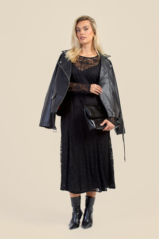 Curve Long Sleeve Lace Godet Hem Midaxi Dress