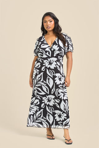 Curve Floral Mono Print Flutter Sleeve Midi Dress