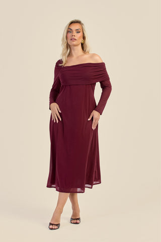 Curve Gathered Neck Long Sleeve Midi Dress