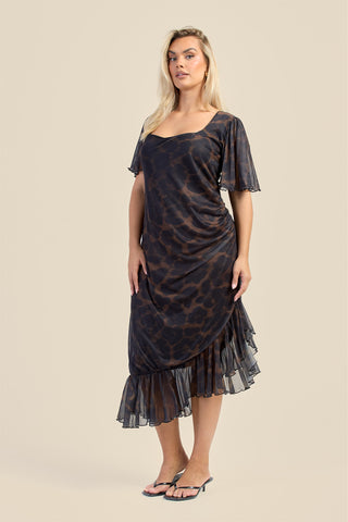 Curve flutter Sleeve Ruffle Hem Leopard Midi Dress