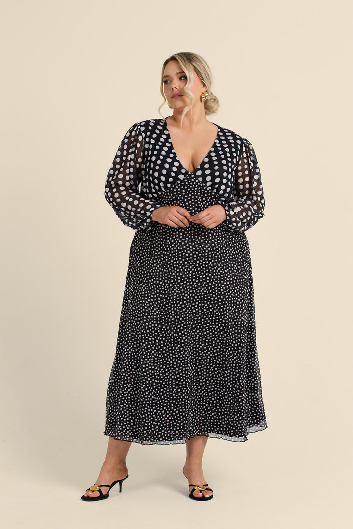 Curve Textured Balloon Sleeve Button Front Midi Dress