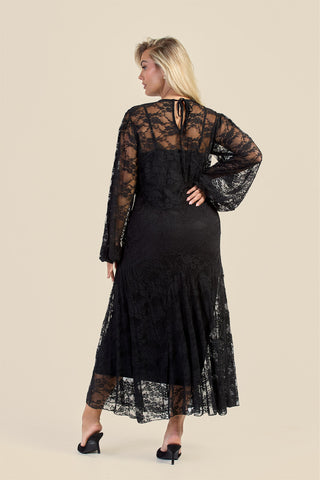 Curve Lace Balloon Sleeve Maxi Dress