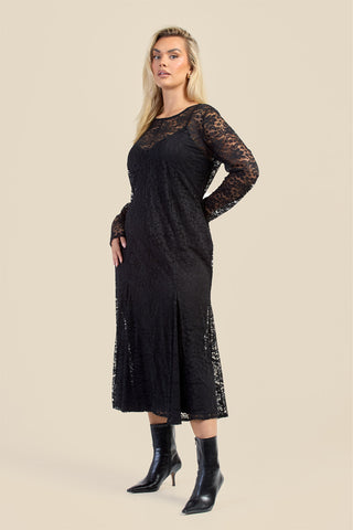 Curve Long Sleeve Lace Godet Hem Midaxi Dress