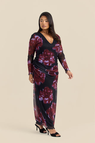 Curve V Neck ruched Midaxi Dress In Statement Floral