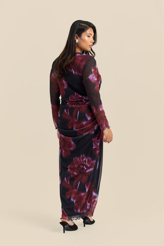 Curve V Neck ruched Midaxi Dress In Statement Floral