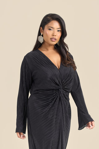 Curve Twist Front Flare Sleeve Plisse Midaxi Dress