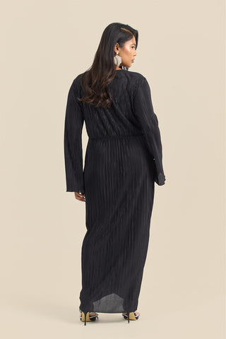 Curve Twist Front Flare Sleeve Plisse Midaxi Dress