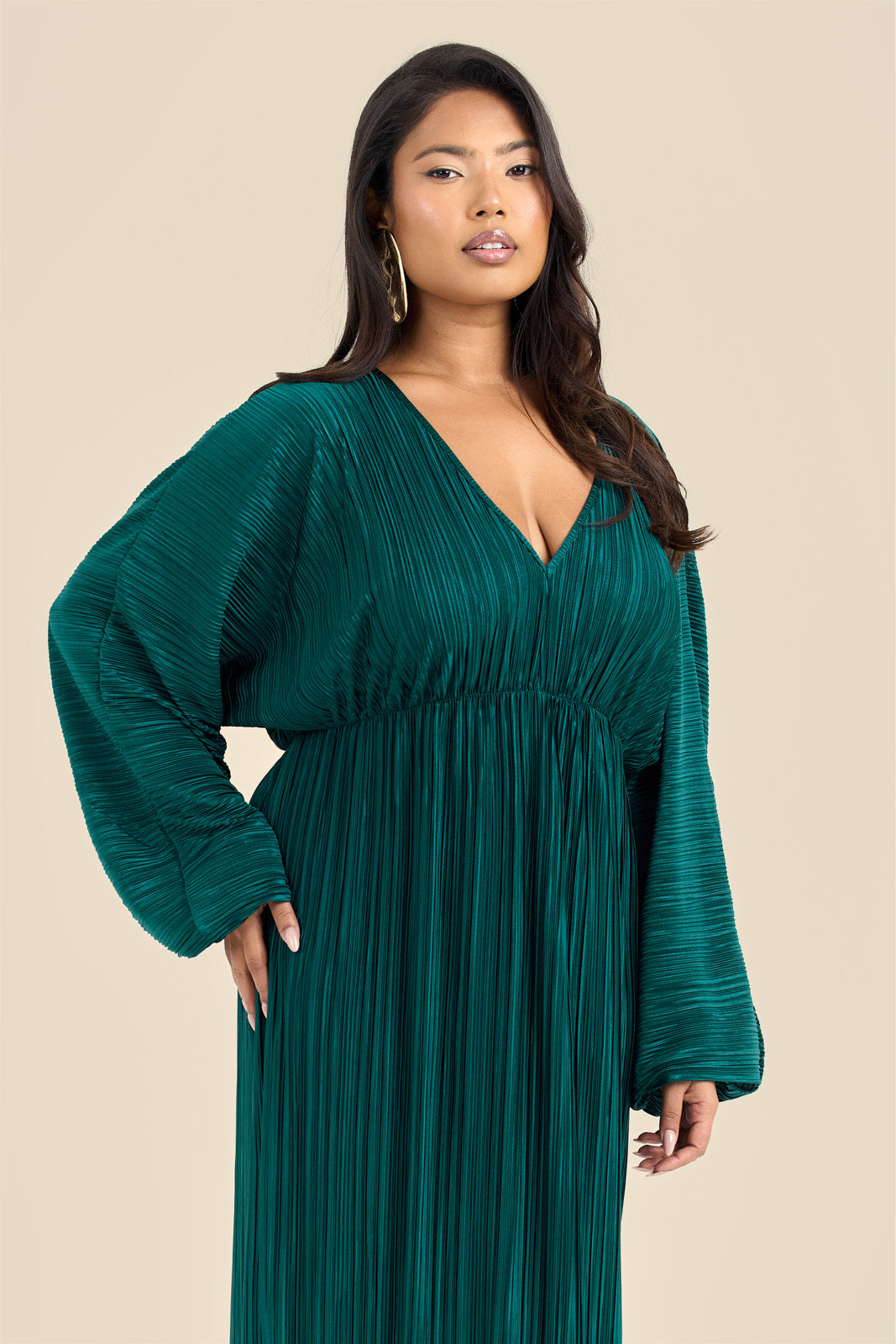Plus Size Emerald Green Plisse Maxi Dress | Fashion SZN Fashion//SZN Plus Size Emerald Green Plisse Maxi Dress | Fashion SZN Fashion//SZN
