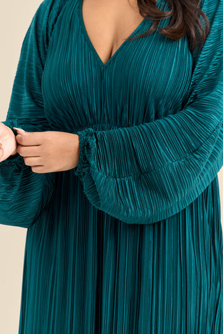 Curve Plisse Balloon Sleeve Maxi Dress