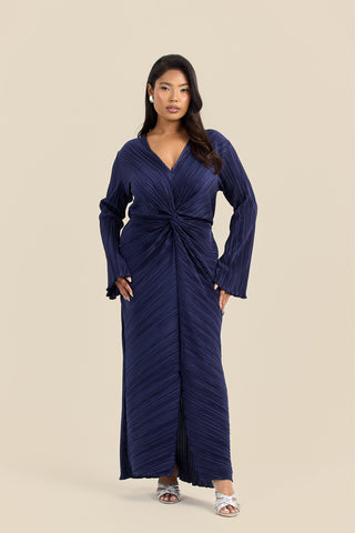 Curve Plisse Twist Front Midaxi Dress